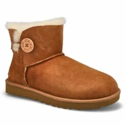 UGG Women's Mini Bailey Button II Boot - Ches